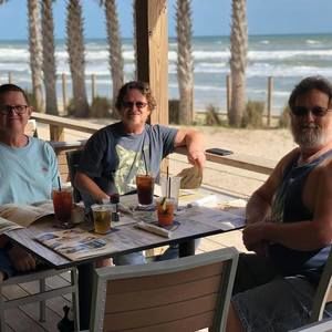 Meet your Posher, Larry